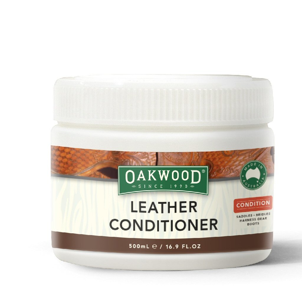 Oakwood Liquid Saddle Soap – Polished Ponies Ltd